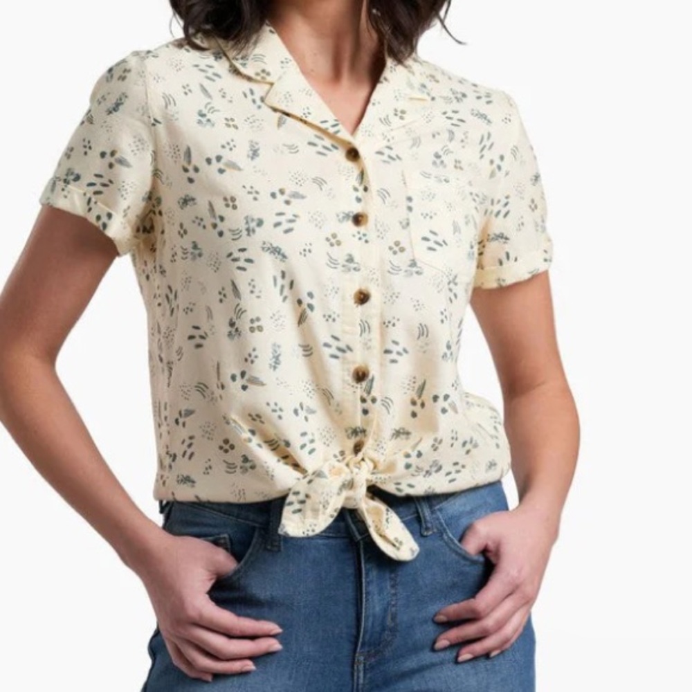 Kuhl Elsie short sleeve Floral Button-Up Women's Top